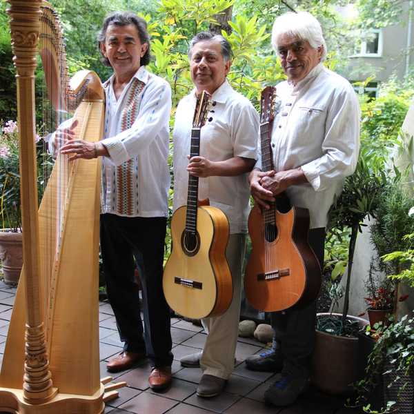 Trio Latino